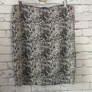 Apt. 9 Black and White Knee-Length Pencil Skirt for Work